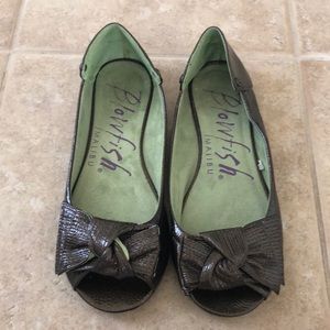 Peep Toe Brown Flats